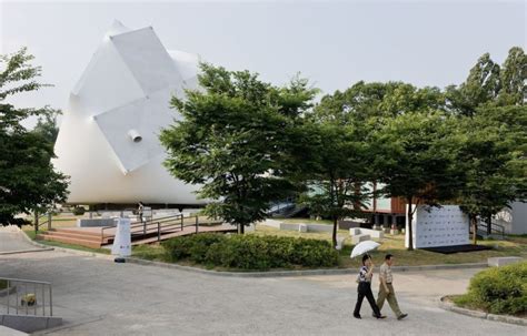 prada transformer location|gyeonghuigung palace.